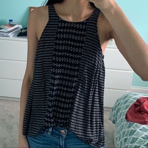 loose fit floral top